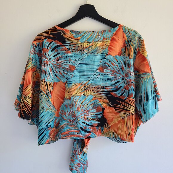 SHEIN Curvy Cropped Tie Front Blouse 3X Floral Batwing Sleeve Hawaiian Tropical - Picture 3 of 9